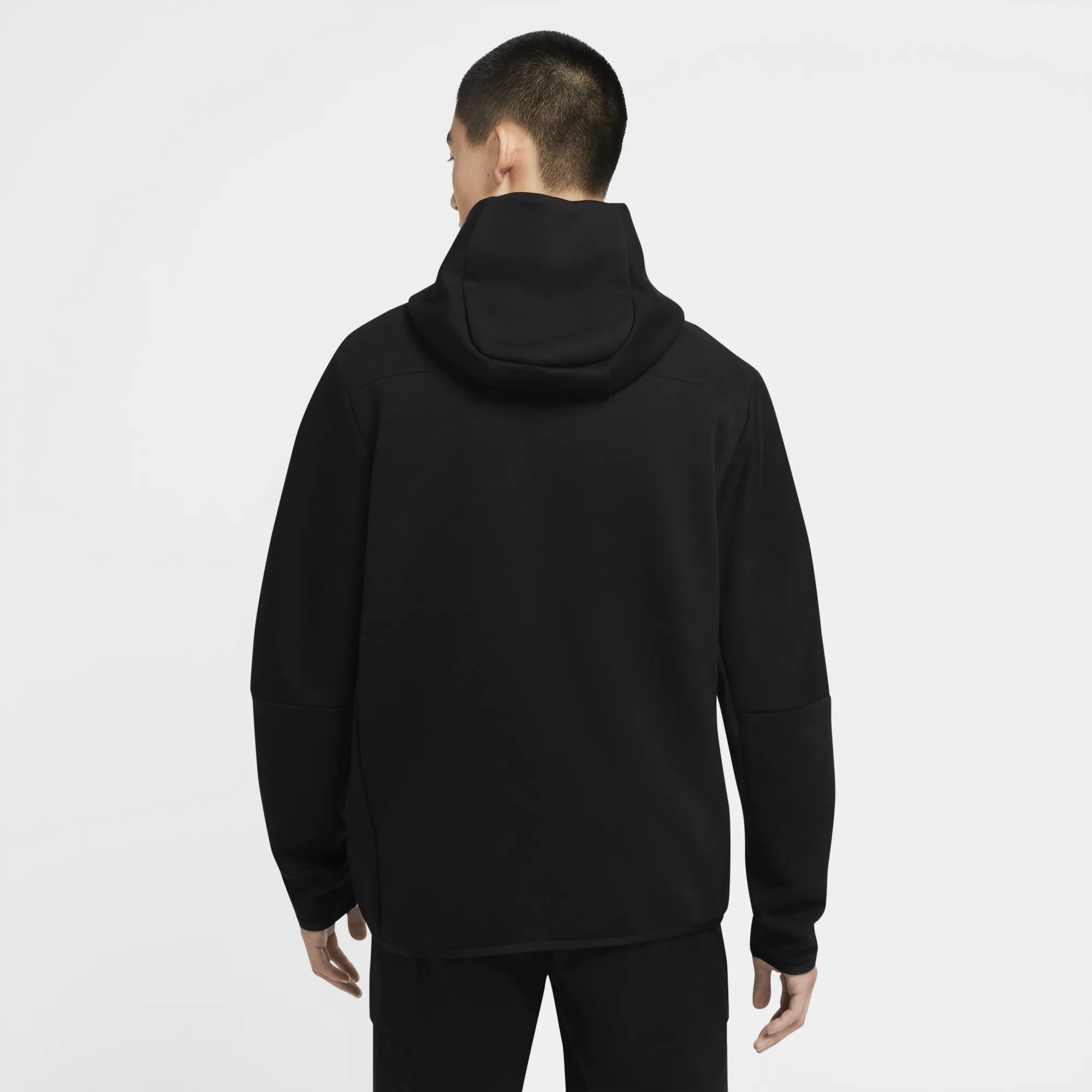 NIKE SPORTSWEAR TECH FLEECE